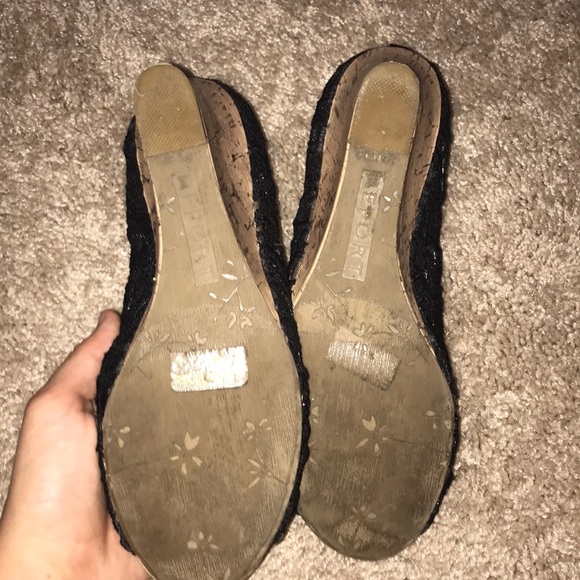 Black size 7 wedges - Picture 2 of 3
